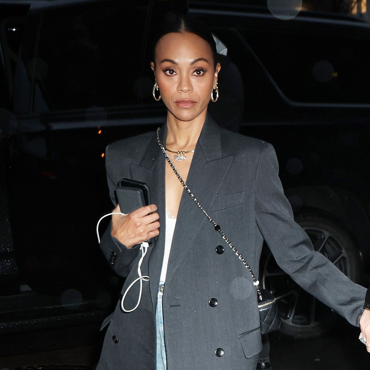 Zoe Saldaña Just Made This Controversial Bag Trend Look Incredibly Chic