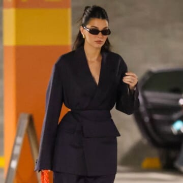 Kendall Jenner Just Wore the Bag Trend That Will Make Your Tired Outfits Feel Like New