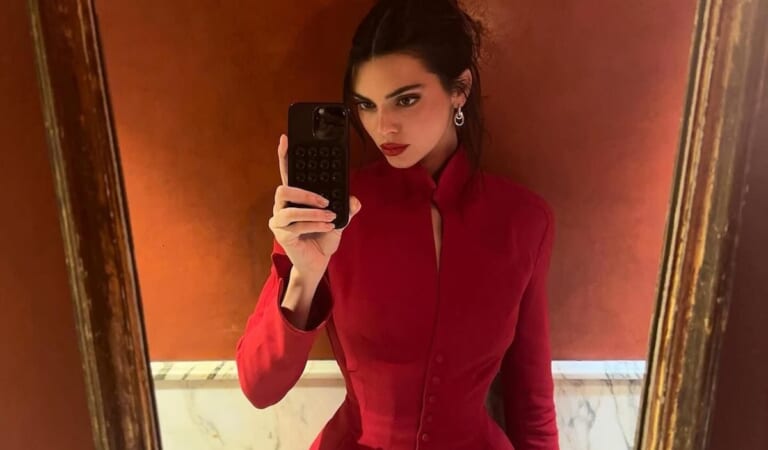 The $8 Face Oil Kendall Jenner Uses to Prep Her Skin for French-Girl Makeup