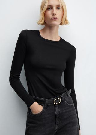 Round-Neck Long-Sleeved T-Shirt