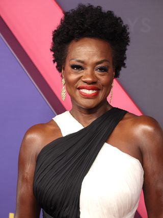 Viola Davis's Emmys 2024 beauty look.