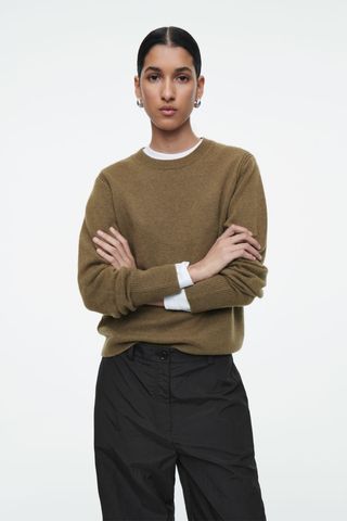 COS, Pure Cashmere Sweater