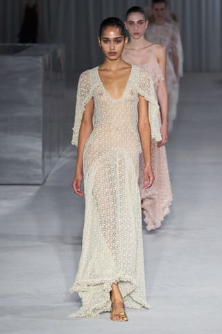 flapper girl dresses at milan fashion week spring summer 2025