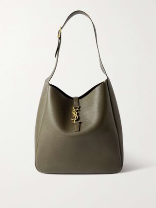 Le 5 à 7 Supple Large Leather Shoulder Bag