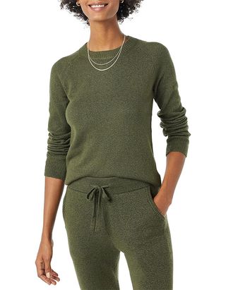 Amazon Essentials Women's Classic-Fit Soft Touch Long-Sleeve Crewneck Sweater, Dark Olive, X-Small