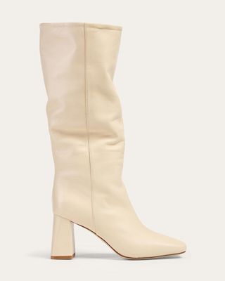 Bucket Boot, Crema