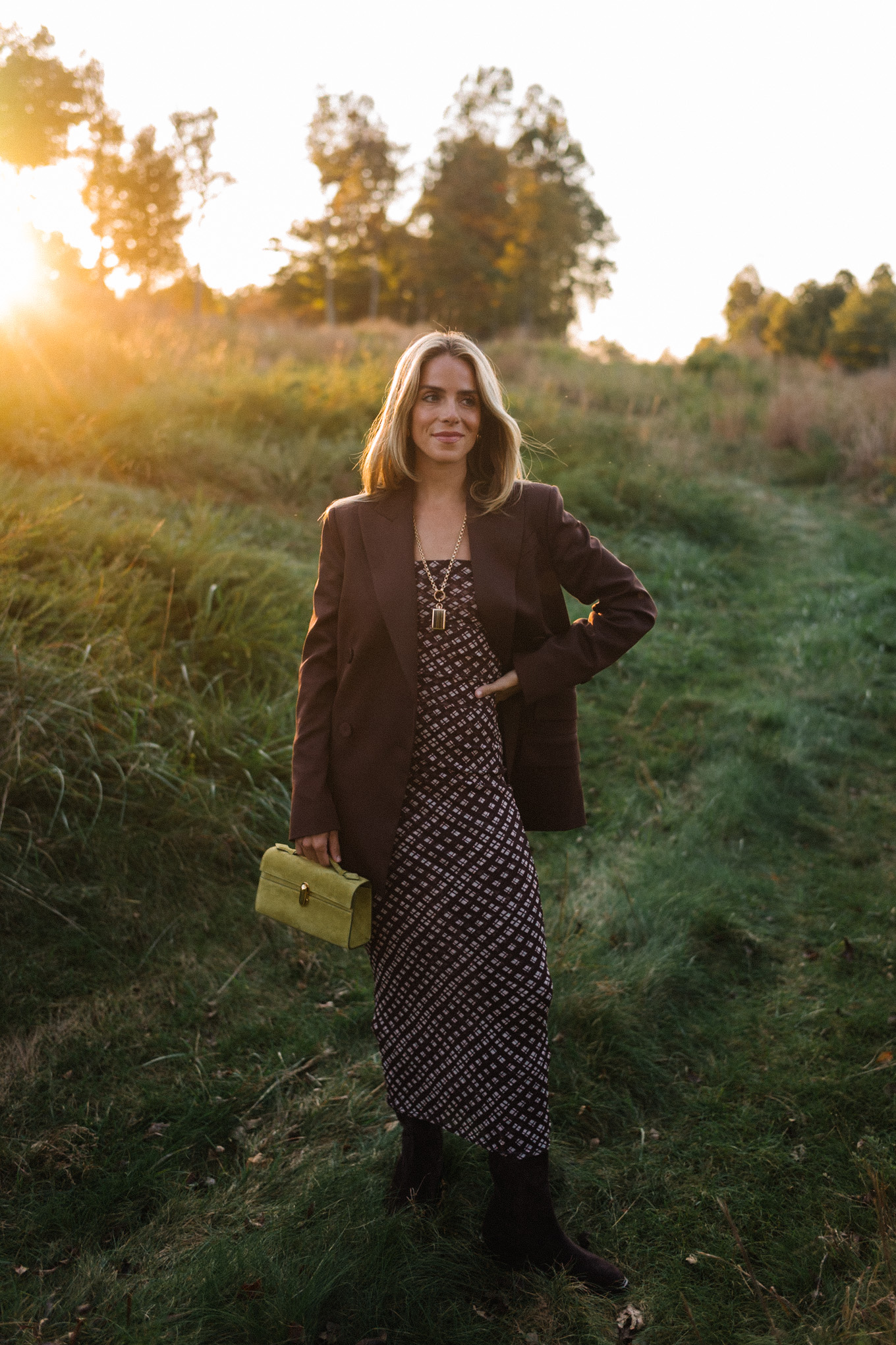 brown mesh checkered skirt set brown blazer brown boots green suede bag