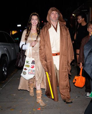 Anne Hathaway dresses as a Star Wars character for Halloween 2024