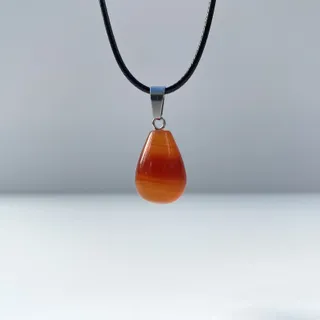 PeacefulSenseShop, Natural Carnelian Crystal Teardrop Pendant Necklace | Healing Crystal | Natural Gemstone | Energising and Motivating | Boho Jewellery