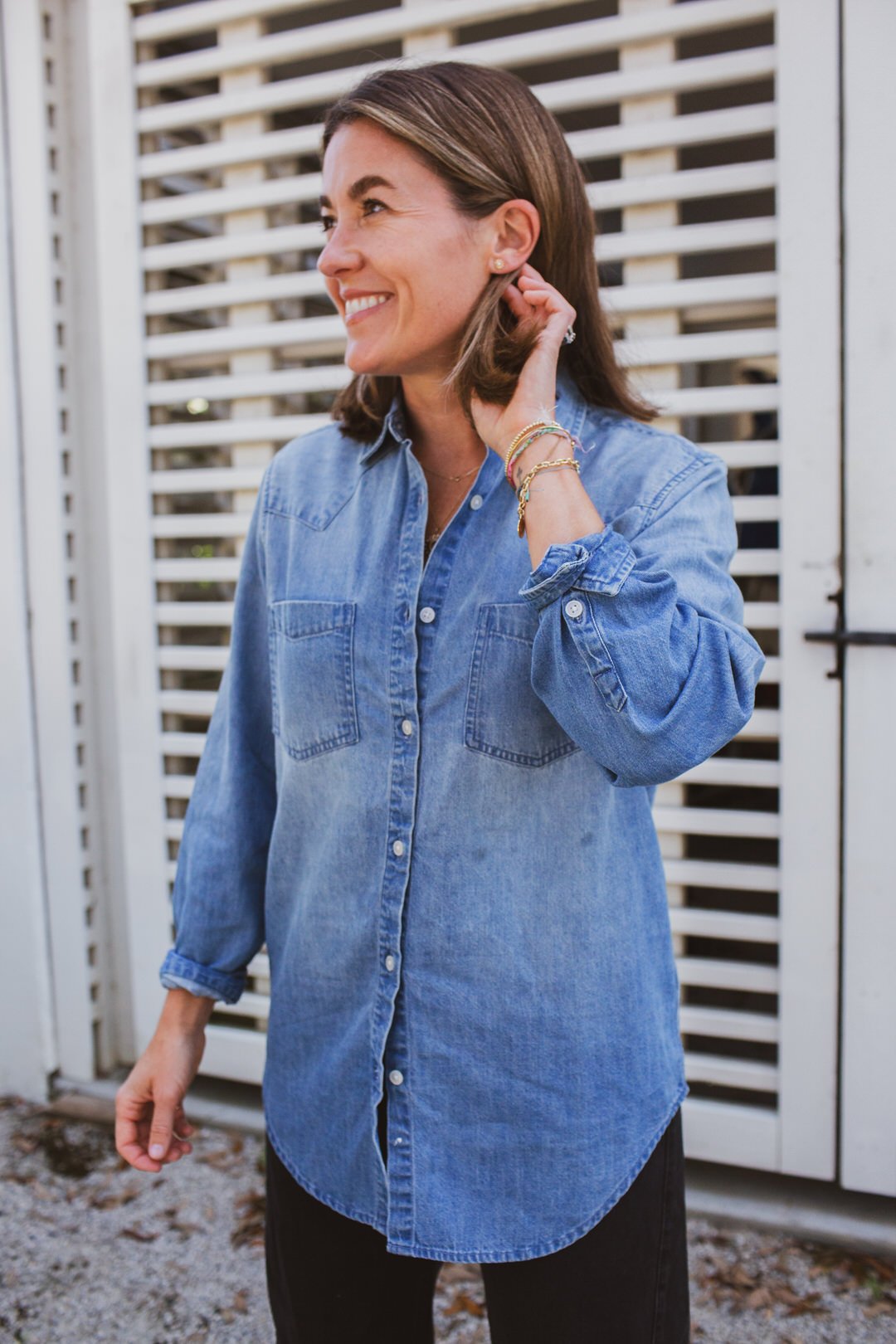 classic style, denim shirt, barrel jeans, fall style, fall basics