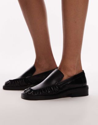 Topshop Premium Clover Leather Loafers With Ruched Detail in Black