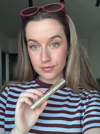 Junior beauty editor Grace Lindsay testing the L'Oreal Paris Volume Million Lashes Panorama Mascara