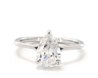 James Allen, GIA Lab-Grown 1.60 Carat E-VS1 Pear Shaped Diamond Classic Split Shank Solitaire Diamond Engagement Ring