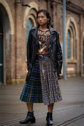 Person wearing a Chopova Lowena skirt.