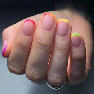 Neon green nail designs