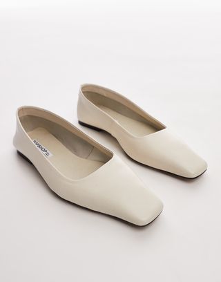 Topshop Blakely Premium Leather Square Toe Ballet Flats in Off White