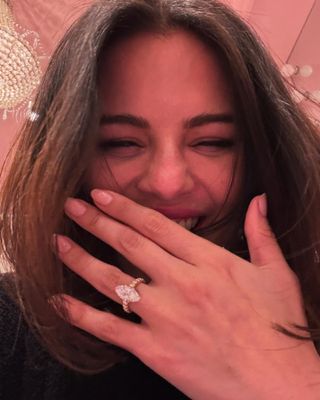 Photo of Selena Gomez's engagement manicure