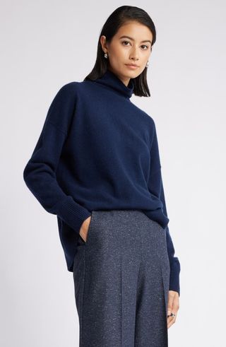 Oversize Cashmere Turtleneck Sweater