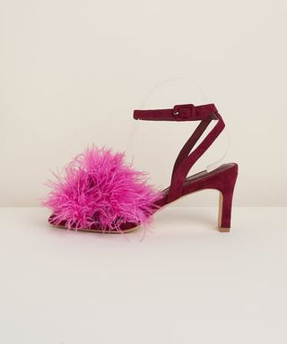 Calder Feathered Heel