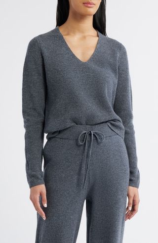 Wool & Cashmere V-Neck Sweater