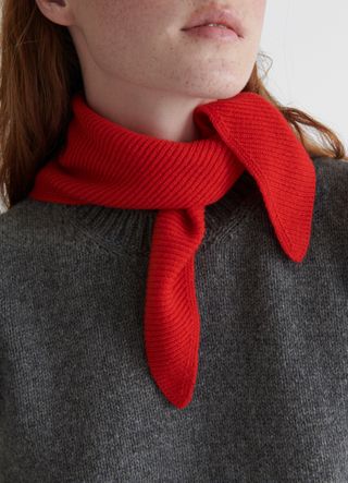 Fionn Cashmere Foulard in Poppy Red