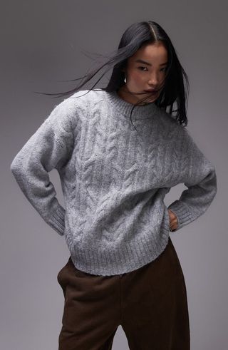 Fluffy Oversize Cable Stitch Sweater