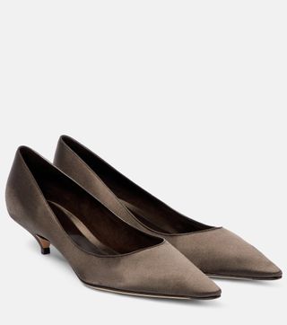 Liisa Satin Pumps