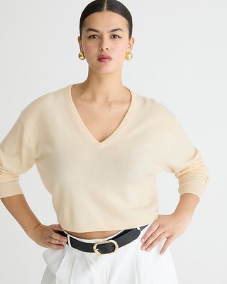 Cashmere Relaxed Cropped V-Neck Sweater