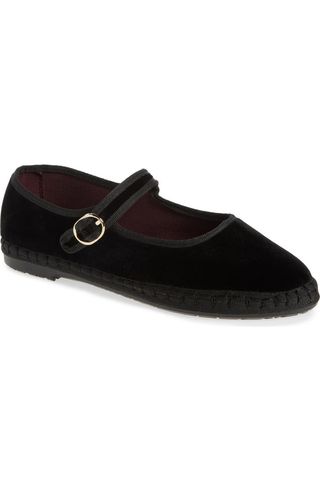 Antonia Mary Jane Flat