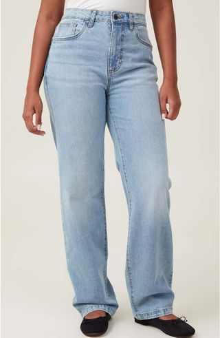 Curvy Stretch Straight Jean