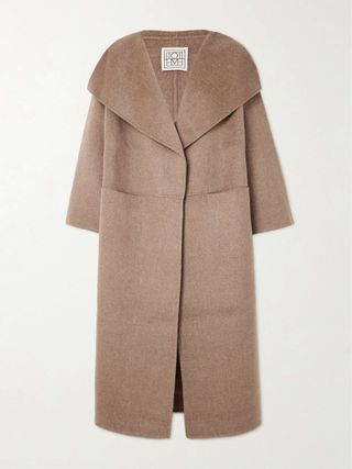 Signature Wool and Cashmere-Blend Coat