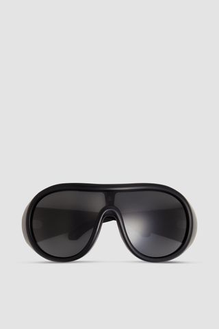 Moncler, Cloche Sunglasses