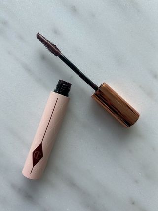 A picture of the Charlotte Tilbury burgundy mascara