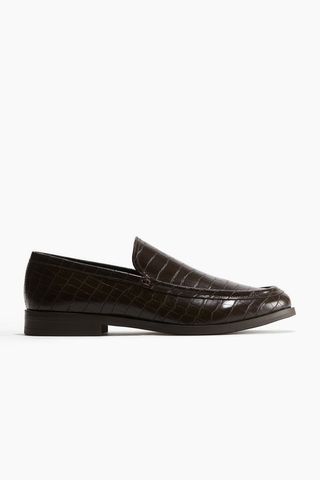 Crocodile-Patterned Loafers