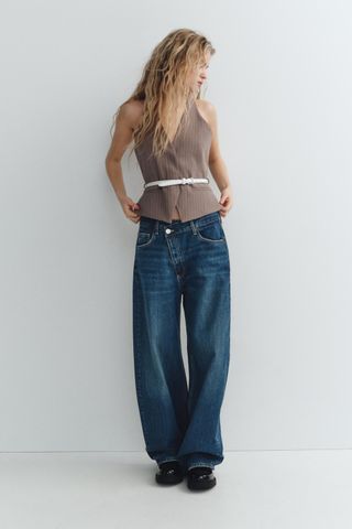 Trf Mid-Waist Crossover Baggy Jeans