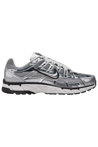 Nike, Nike P-6000 in Silver/Black