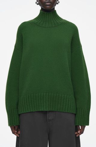 Pelican Cash Turtleneck Cashmere Sweater