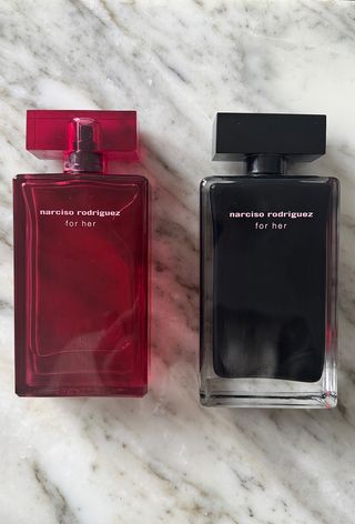 Narciso Rodriguez For Her Intense and Narciso Rodriguez For Her perfumes side by side