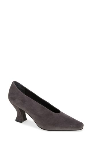 Hints-2 Suede Square Toe Pump