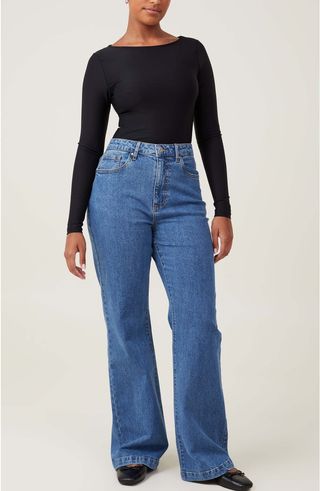 Curvy Stretch Bootcut Jean