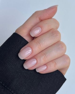 Natural squoval nails