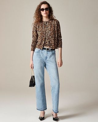 Featherweight Cashmere Shrunken Cardigan in Leopard Print