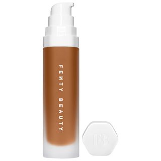 Soft’lit Naturally Luminous Hydrating Longwear Foundation