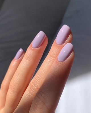 @raelondonnails lavender nails