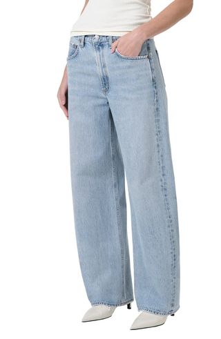 Low Curve Jeans