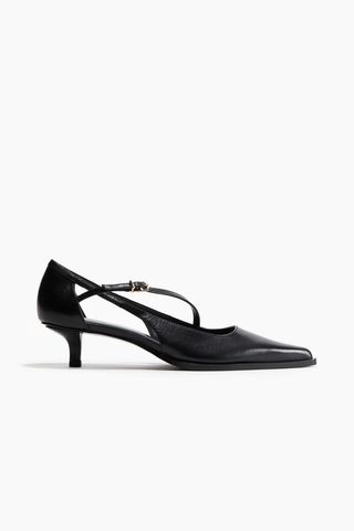 Pointed Leather Court Shoes