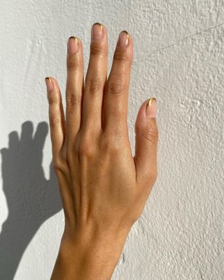 Micro french nails